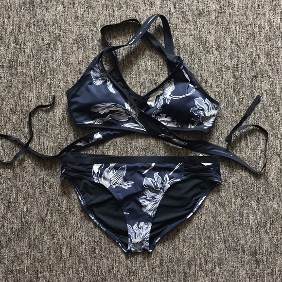 Athleta Other - Athleta swimsuit